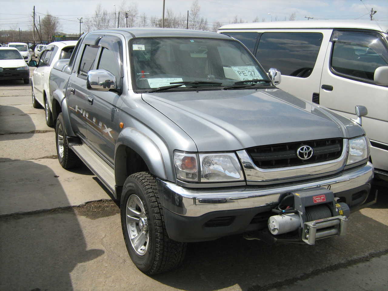 parts for toyota hilux pickup #5