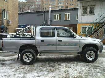 2003 Toyota Hilux Pick Up Pictures