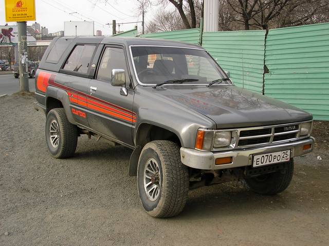 1987 Toyota Hilux Surf