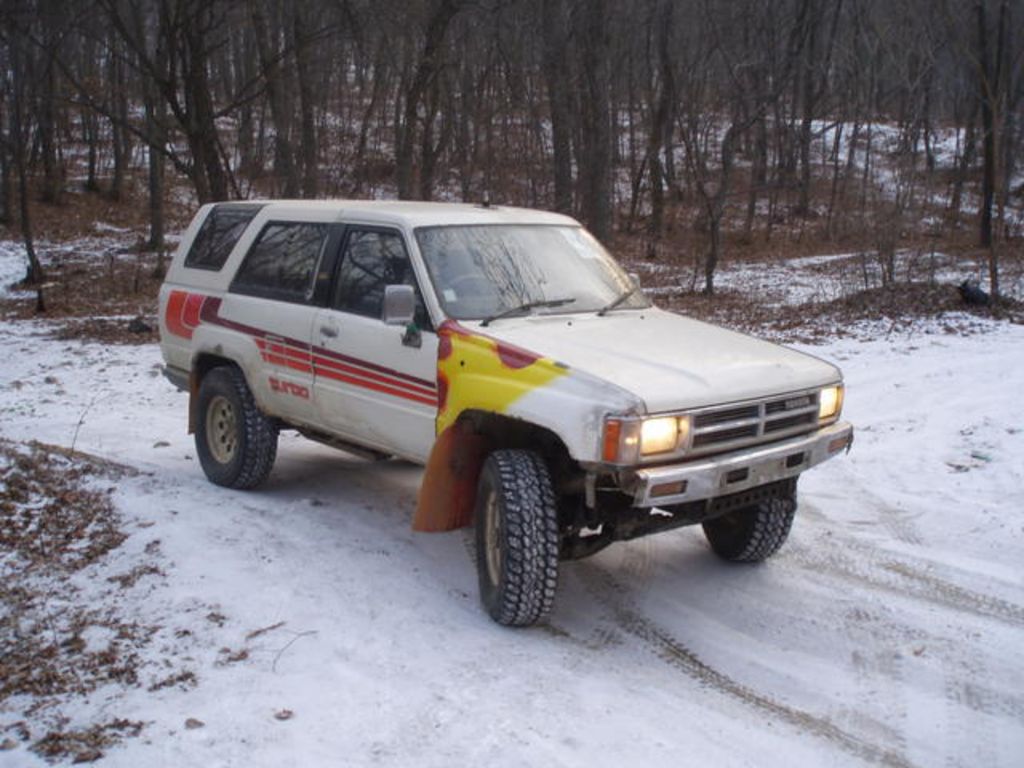 1987 Toyota Hilux Surf