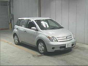 2003 Toyota ist Images