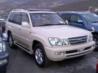 2003 Toyota Land Cruiser Cygnus Pics