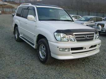 2004 Toyota Land Cruiser Cygnus Pictures