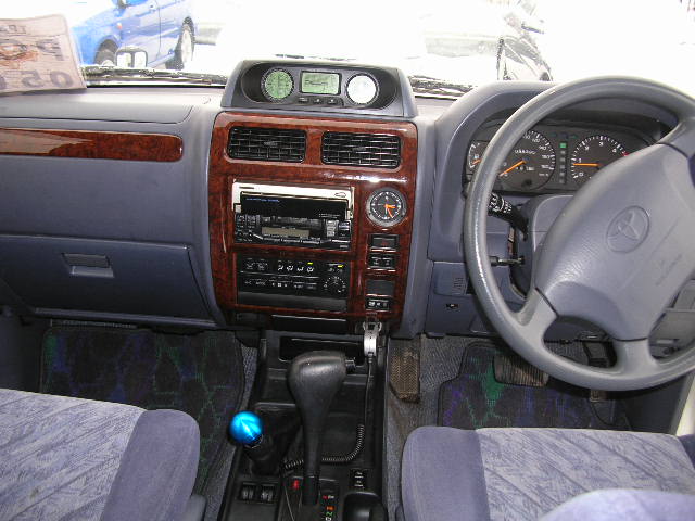 1998 Toyota Land Cruiser Prado Pictures