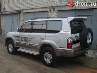 LAND Cruiser Prado