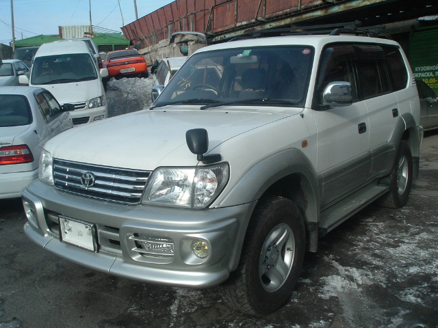 2000 Toyota Land Cruiser Prado Photos