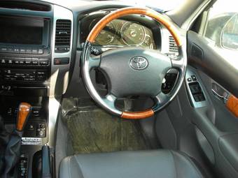 2003 Toyota Land Cruiser Prado Pics