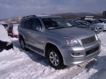 2004 Toyota Land Cruiser Prado Images