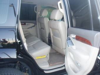 2005 Toyota Land Cruiser Prado Pics
