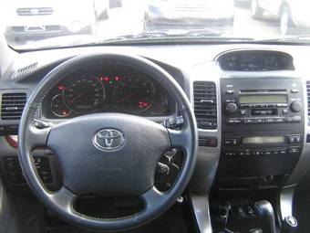 2006 Toyota Land Cruiser Prado Images