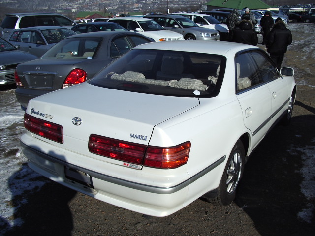1998 Toyota Mark II Images