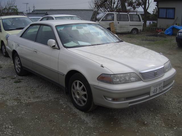 1999 Toyota Mark II Pics