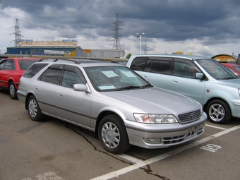 1999 Toyota Mark II Wagon Qualis