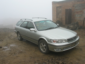 2001 Toyota Mark II Wagon Qualis
