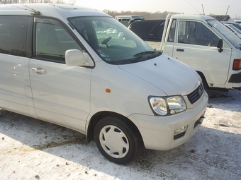 1999 Toyota Noah