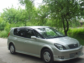 2001 Toyota Opa