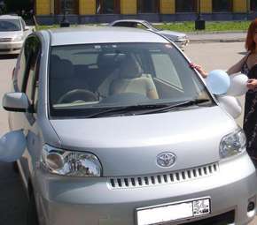 2004 Toyota Porte