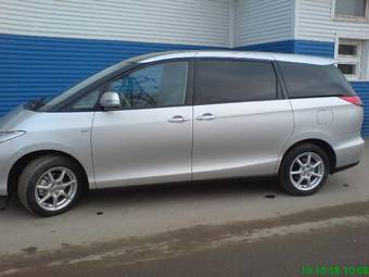 2008 Toyota Previa Pictures