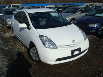 2003 Toyota Prius Picture