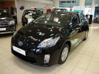 2010 Toyota Prius Photos