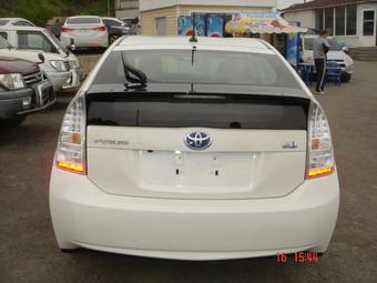 2010 Toyota Prius Photos