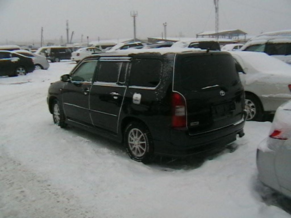 2002 Toyota Probox