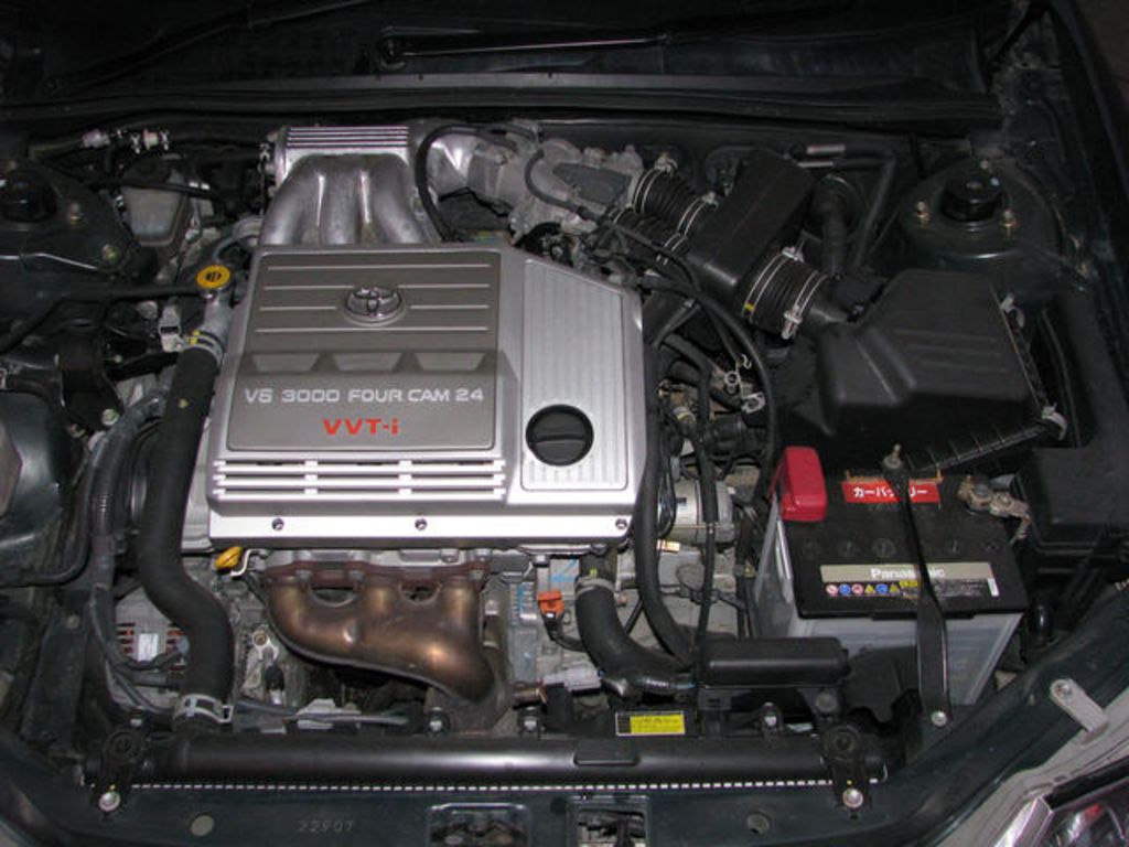 2000 Toyota Pronard