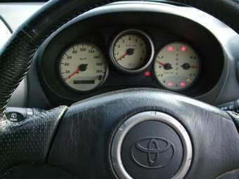 2001 Toyota RAV4 Pictures