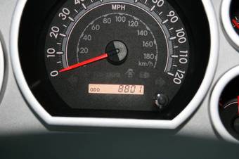 2009 Toyota Sequoia Pictures
