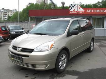 2005 Toyota Sienna Pictures