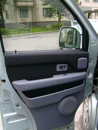 2003 Toyota Sparky Images