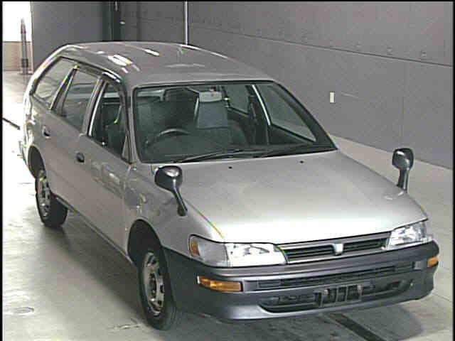2000 Toyota Sprinter Van Images