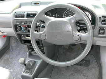 1997 Toyota Starlet Images