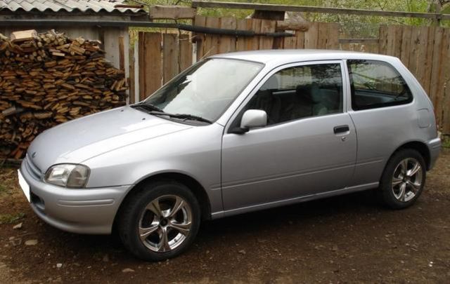 1999 Toyota Starlet