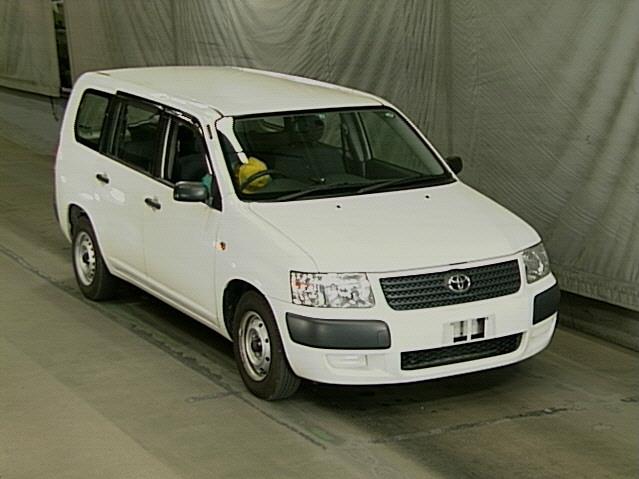 2002 Toyota Succeed Pics