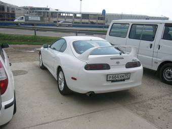 2002 Toyota Supra Pictures