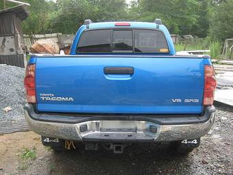 2004 Toyota Tacoma Pictures