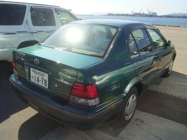 1999 Toyota Tercel Photos