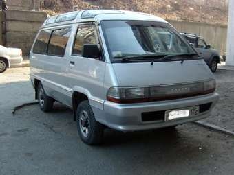 Toyota Van 1990