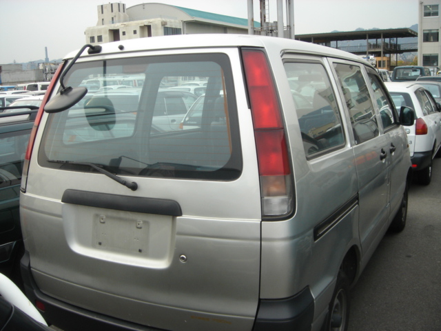 2000 Toyota Town Ace Pictures
