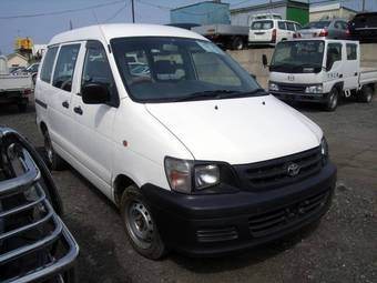 2002 Toyota Town Ace Pictures