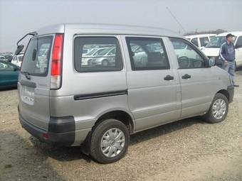 2005 Toyota Town Ace Images