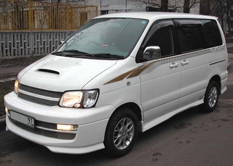 1999 Toyota Town Ace Noah