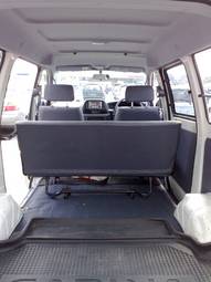 2002 Toyota Town Ace Noah Images