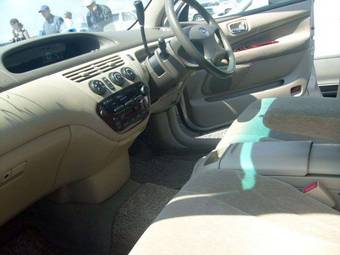 2003 Toyota Vista Pics