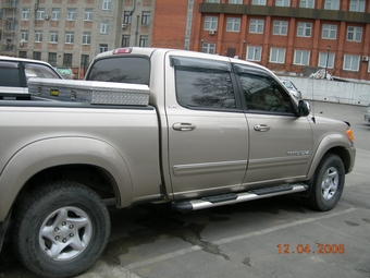 2004 Toyota Vista