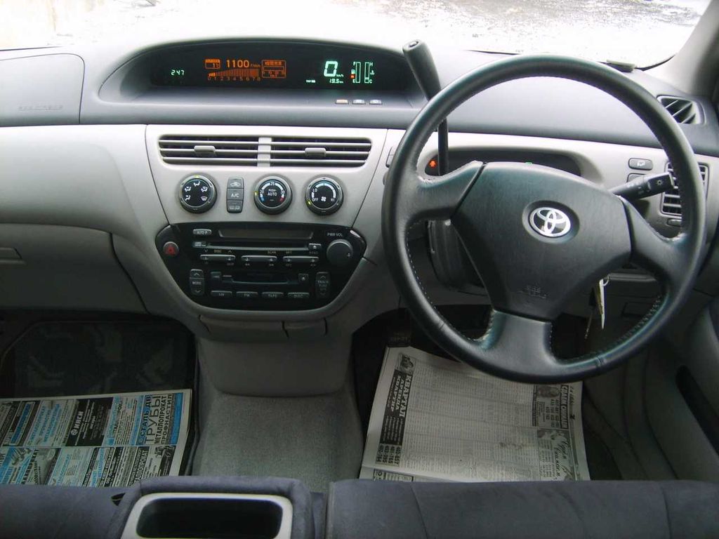 2002 Toyota Vista Ardeo