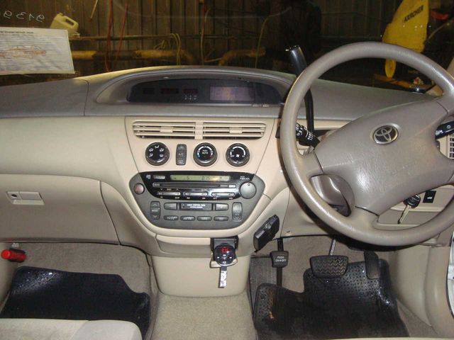 2003 Toyota Vista Ardeo