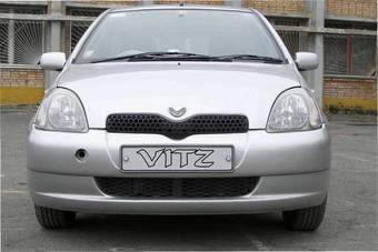 1999 Vitz