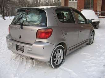 2001 Toyota Yaris Pictures